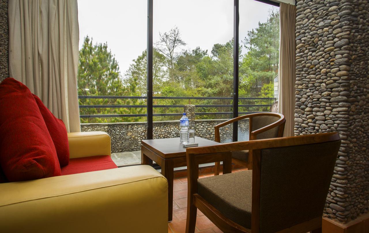 Peaceful Cottage & Cafe Du Mont Nagarkot Dış mekan fotoğraf