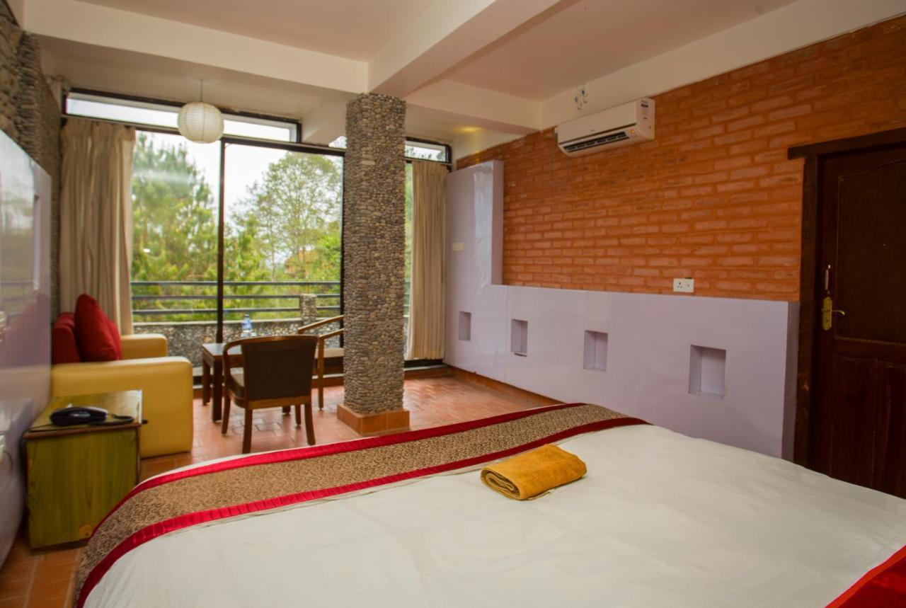 Peaceful Cottage & Cafe Du Mont Nagarkot Dış mekan fotoğraf